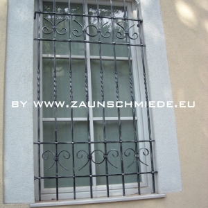 wien-fenstergitter-zaunschmiede-001